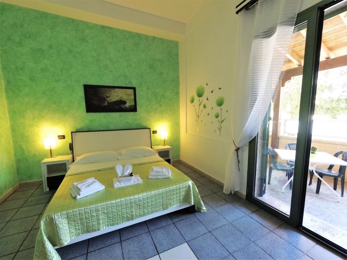 Hotel Alba Chiara Sant'Andrea Salento Экстерьер фото